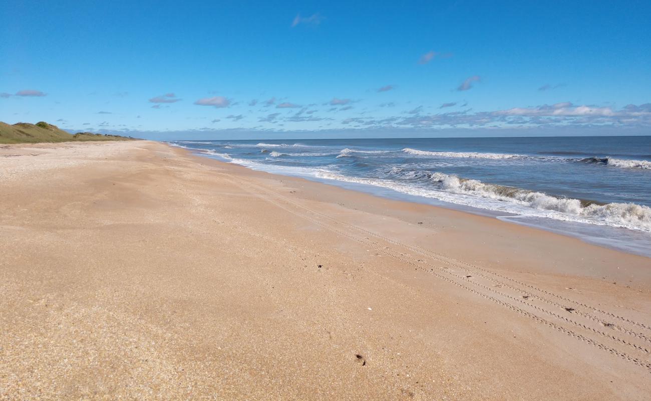 Photo de Guana Reserve beach avec sable coquillier lumineux de surface