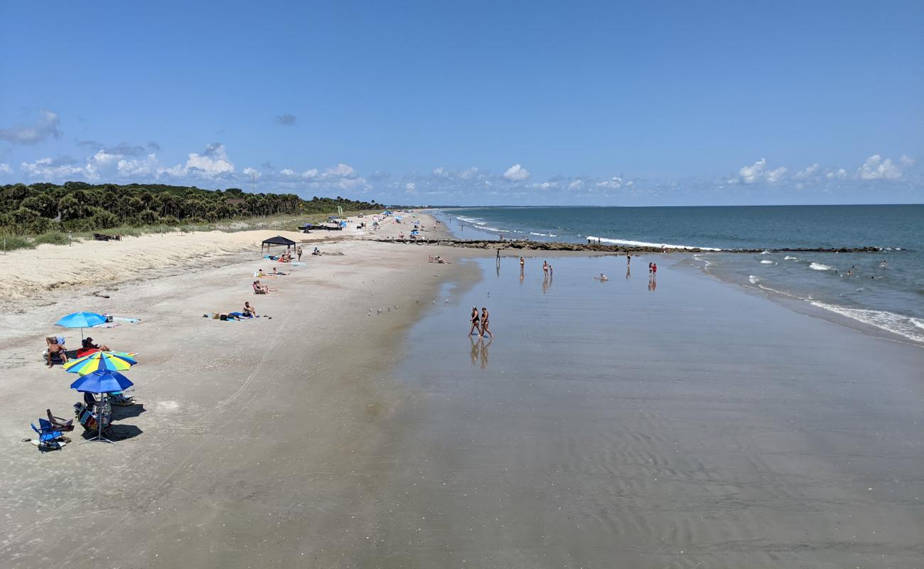 Photo de Burley L. Lyons beach avec sable lumineux de surface