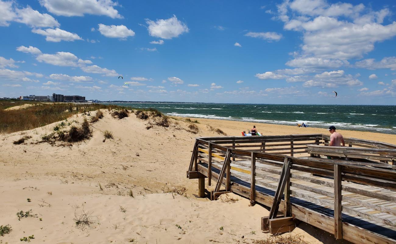Photo de First Landing beach avec sable beige de surface