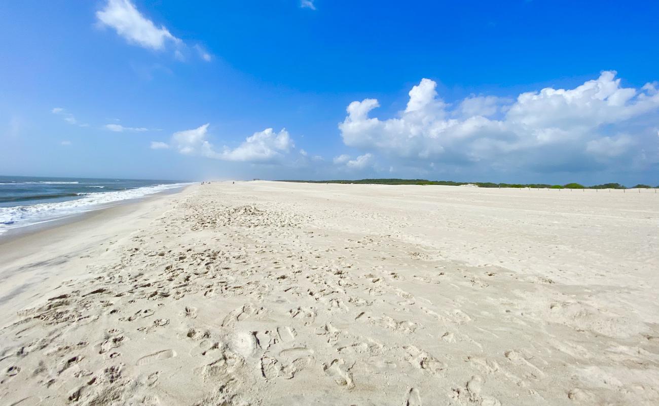 Photo de Assateague beach avec sable beige de surface