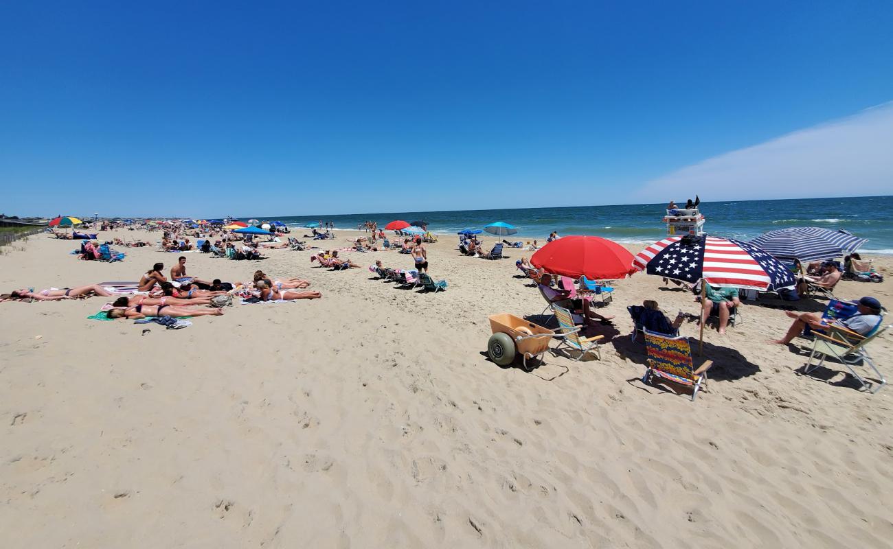 Photo de Bethany Beach avec sable beige de surface