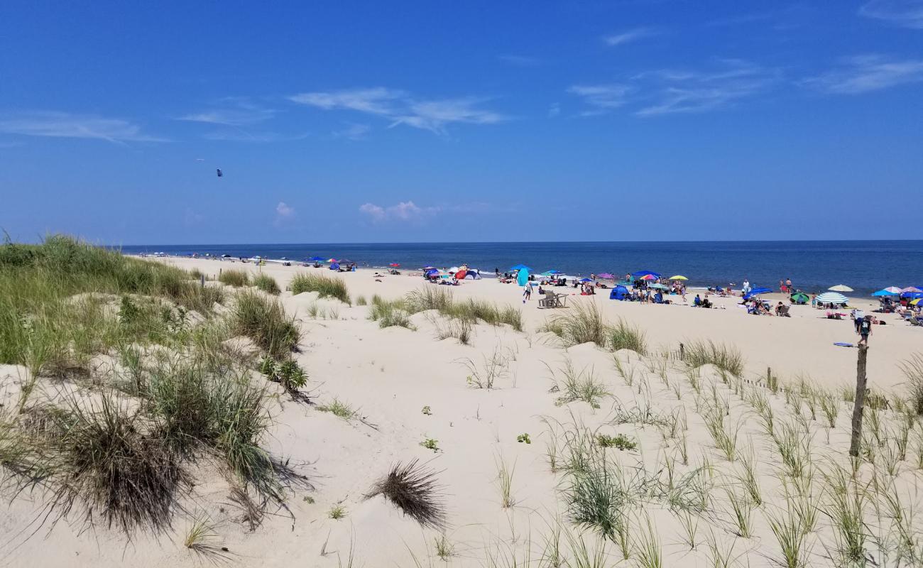 Photo de Towers Beach avec sable lumineux de surface