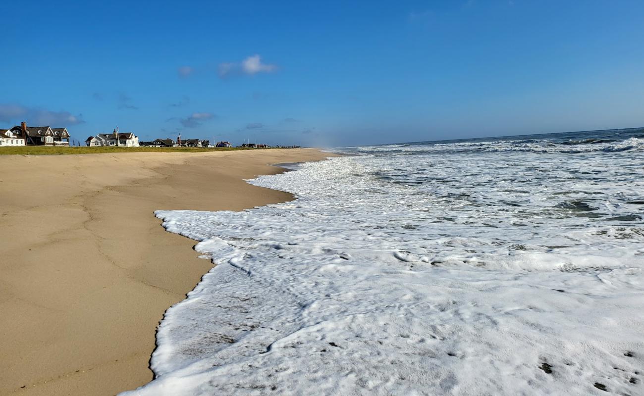 Photo de Lyman Str. Beach avec sable beige de surface