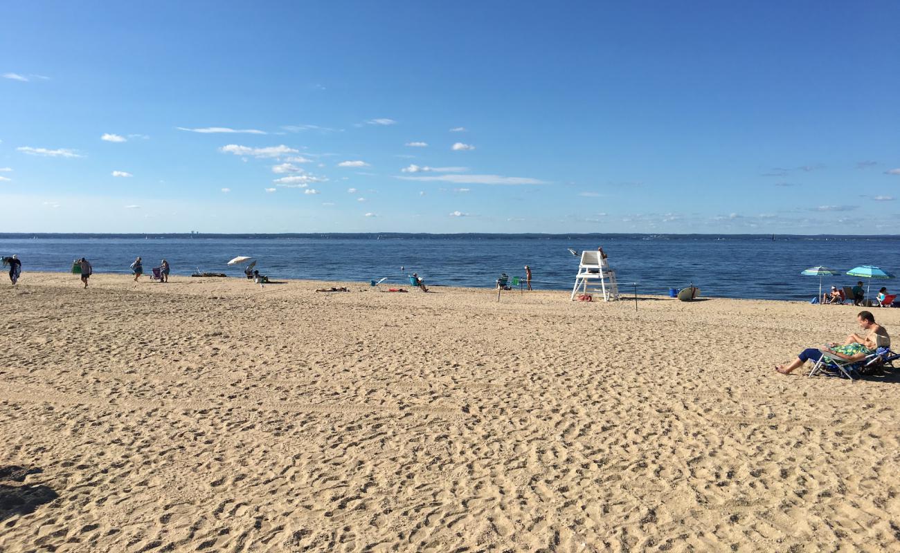 Photo de Stehli Town Beach avec sable lumineux de surface