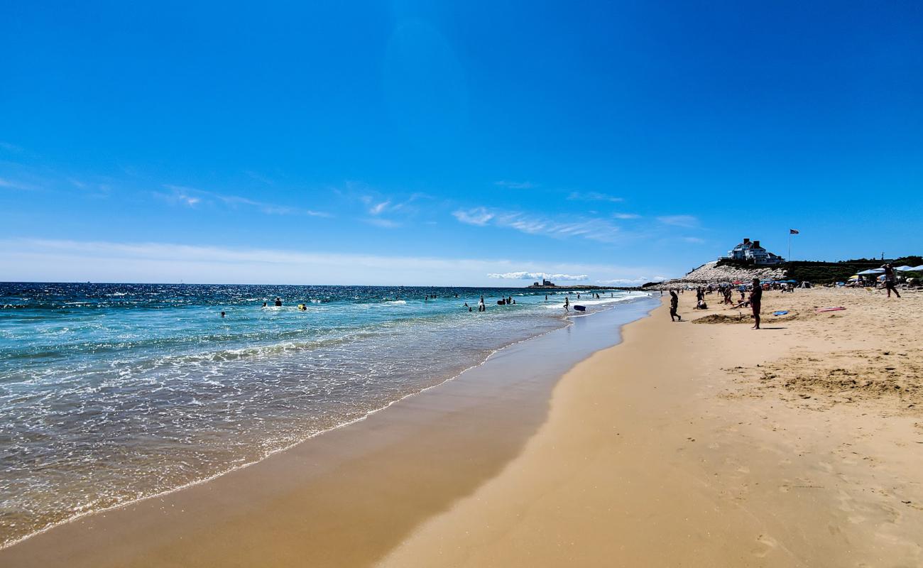 Photo de Manatuck Ave Beach avec sable lumineux de surface