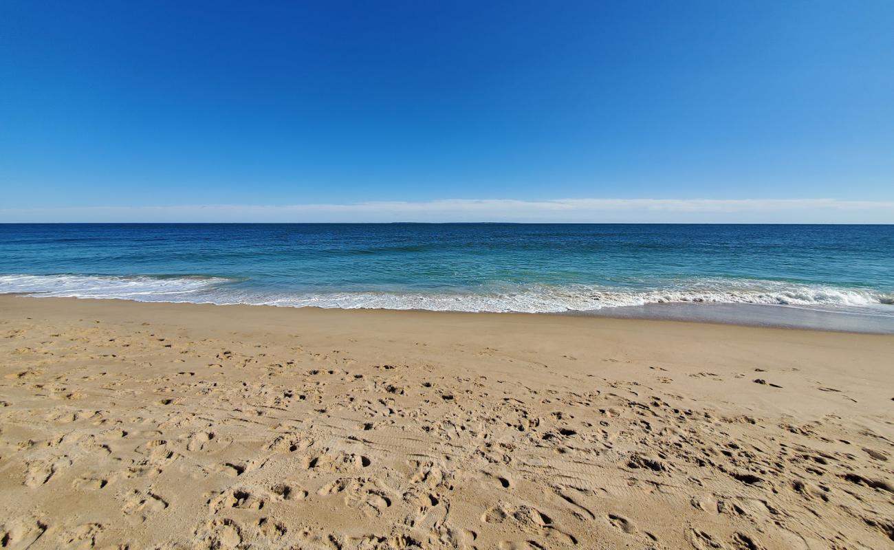 Photo de Blue Shutters Beach avec sable beige fin de surface