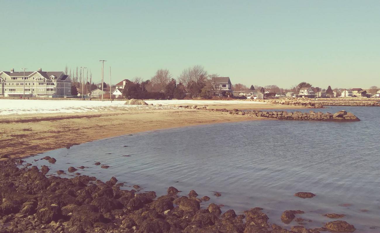 Photo de Jones Park & Beach avec sable gris de surface