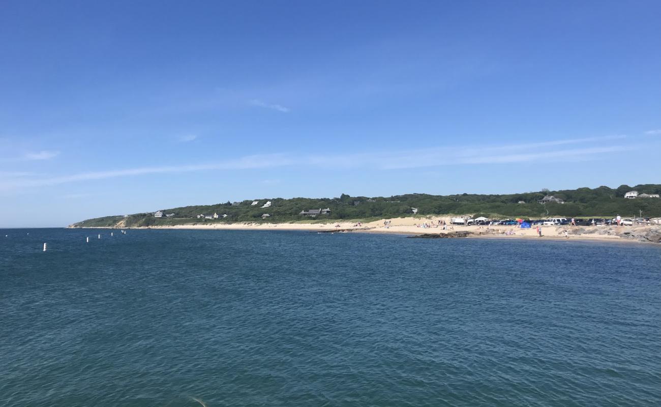 Photo de Menemsha Beach avec sable beige de surface