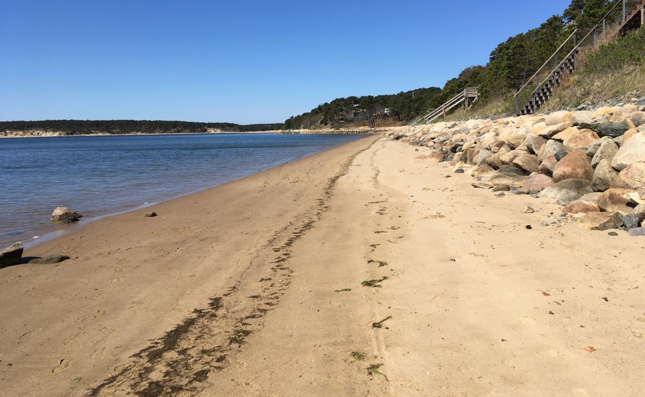 Photo de Mayo beach avec sable beige de surface