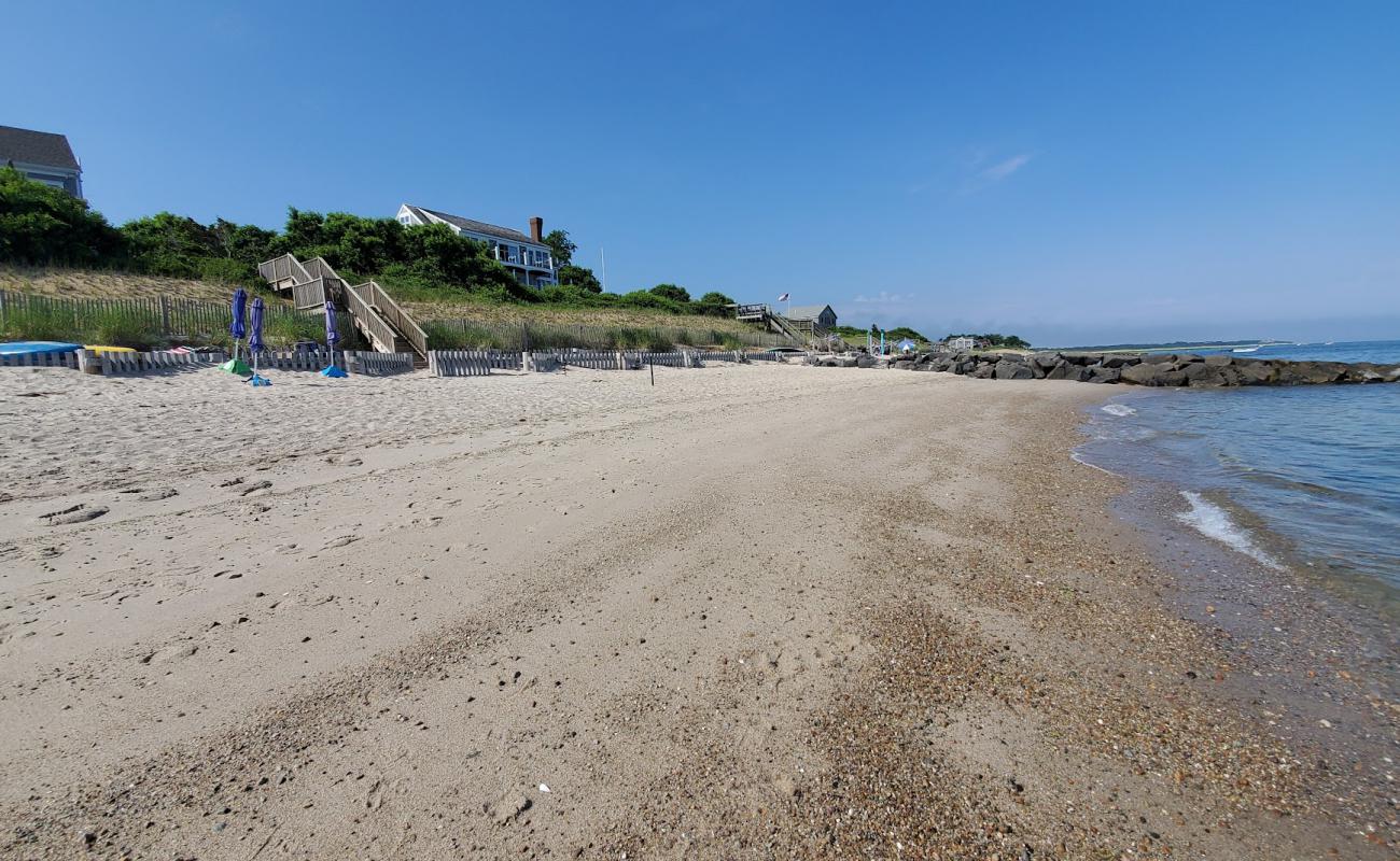 Photo de Mant's Landing beach avec sable beige de surface