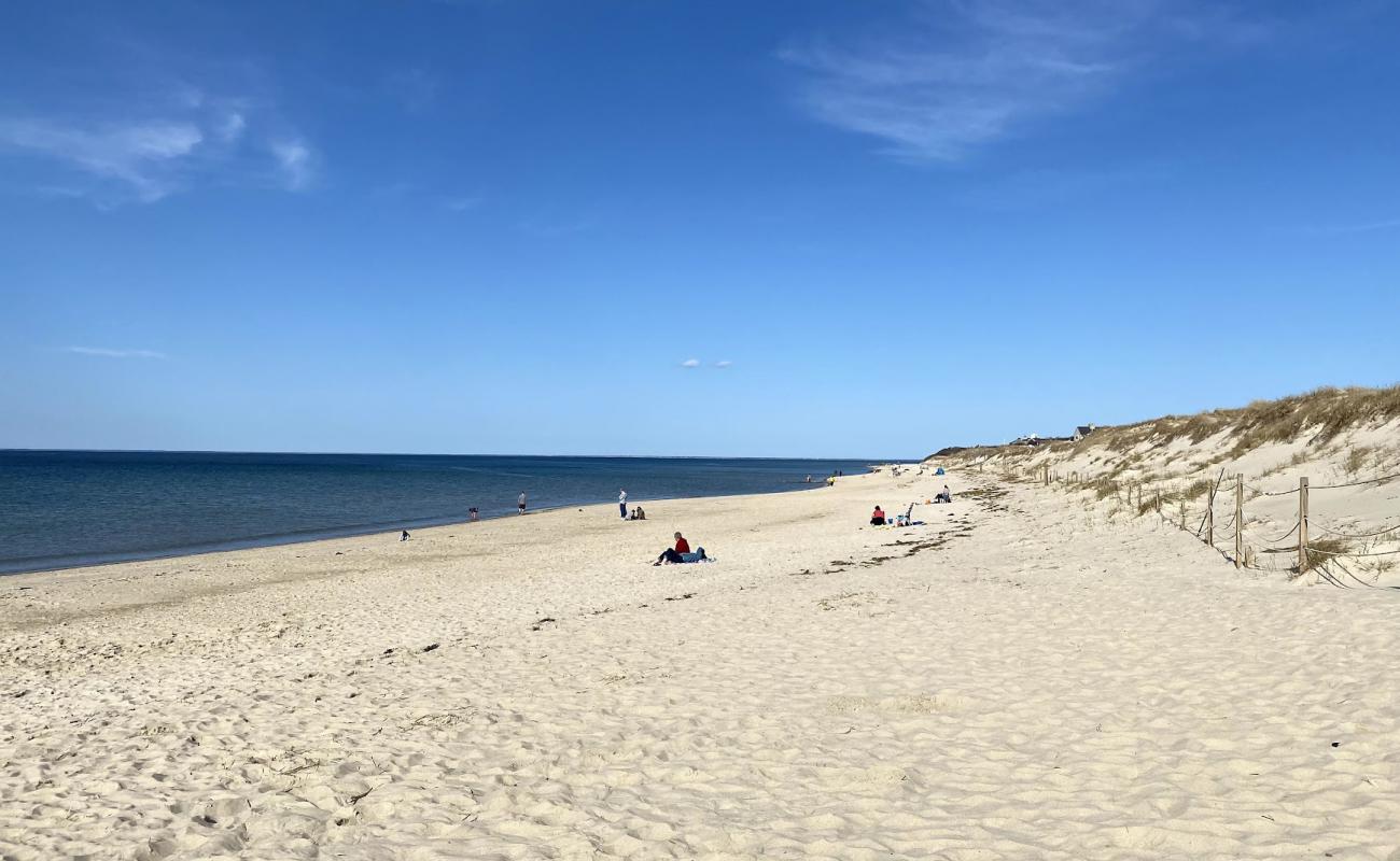 Photo de Sesuit beach avec sable beige de surface