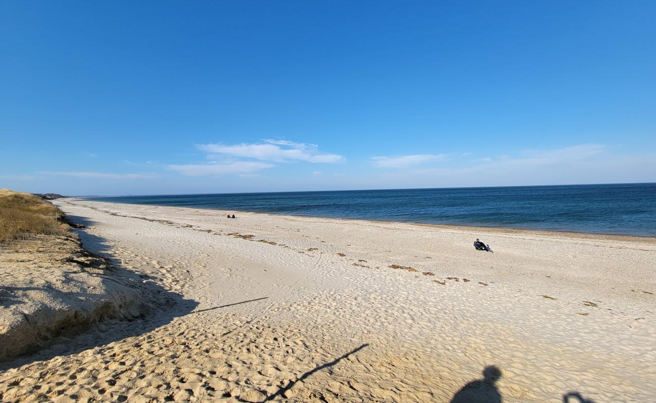 Photo de Sandwich beach avec sable clair avec caillou de surface