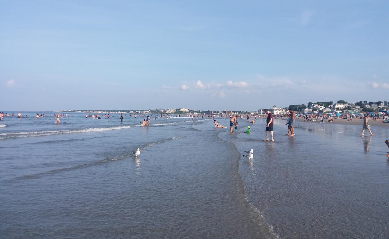 Photo de Nantasket beach avec sable lumineux de surface