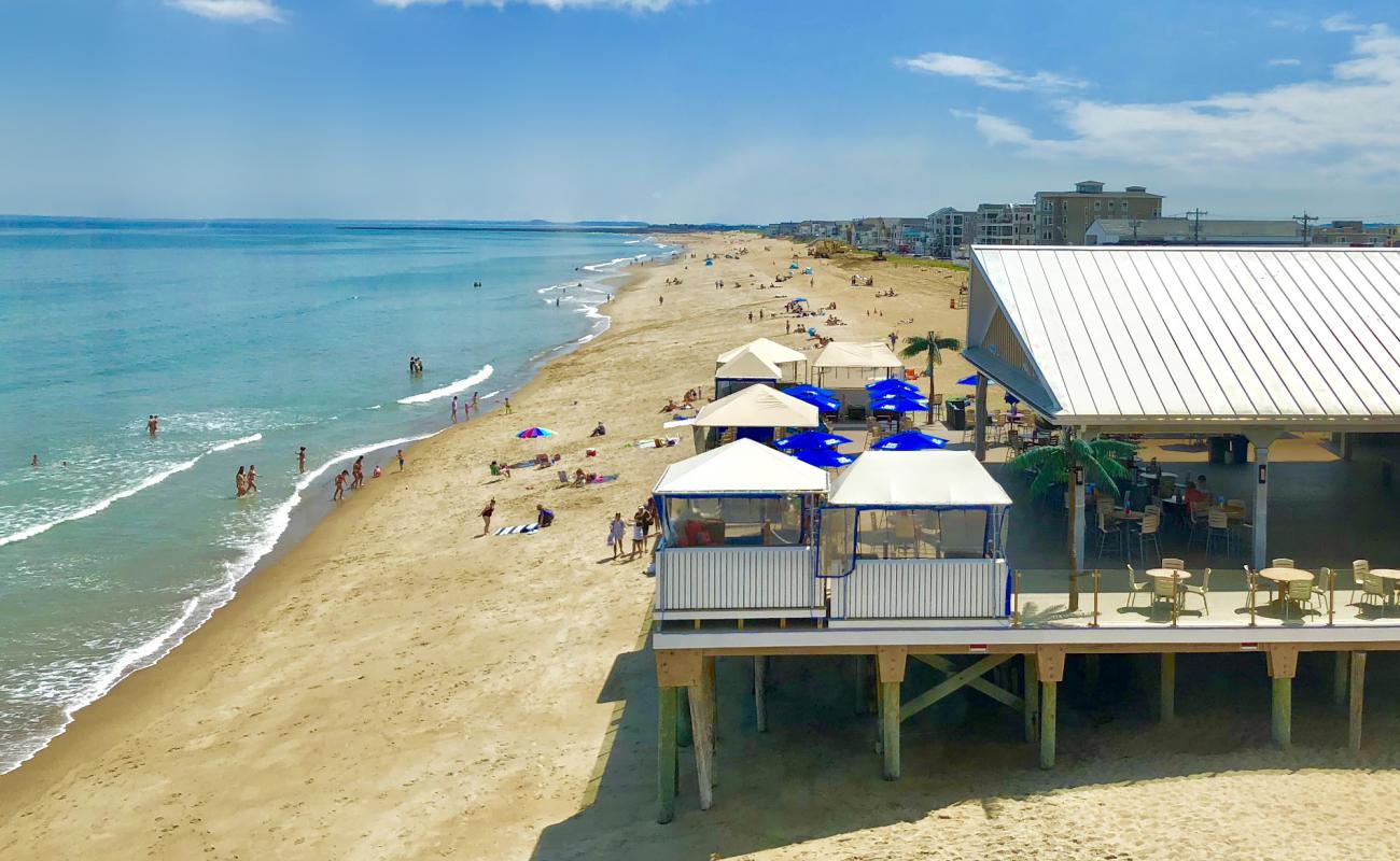 Photo de Salisbury beach avec sable beige de surface