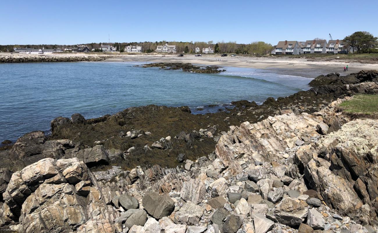 Photo de Colony beach avec sable lumineux de surface