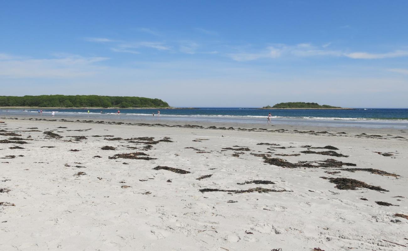 Photo de Goose Rocks beach avec sable blanc de surface