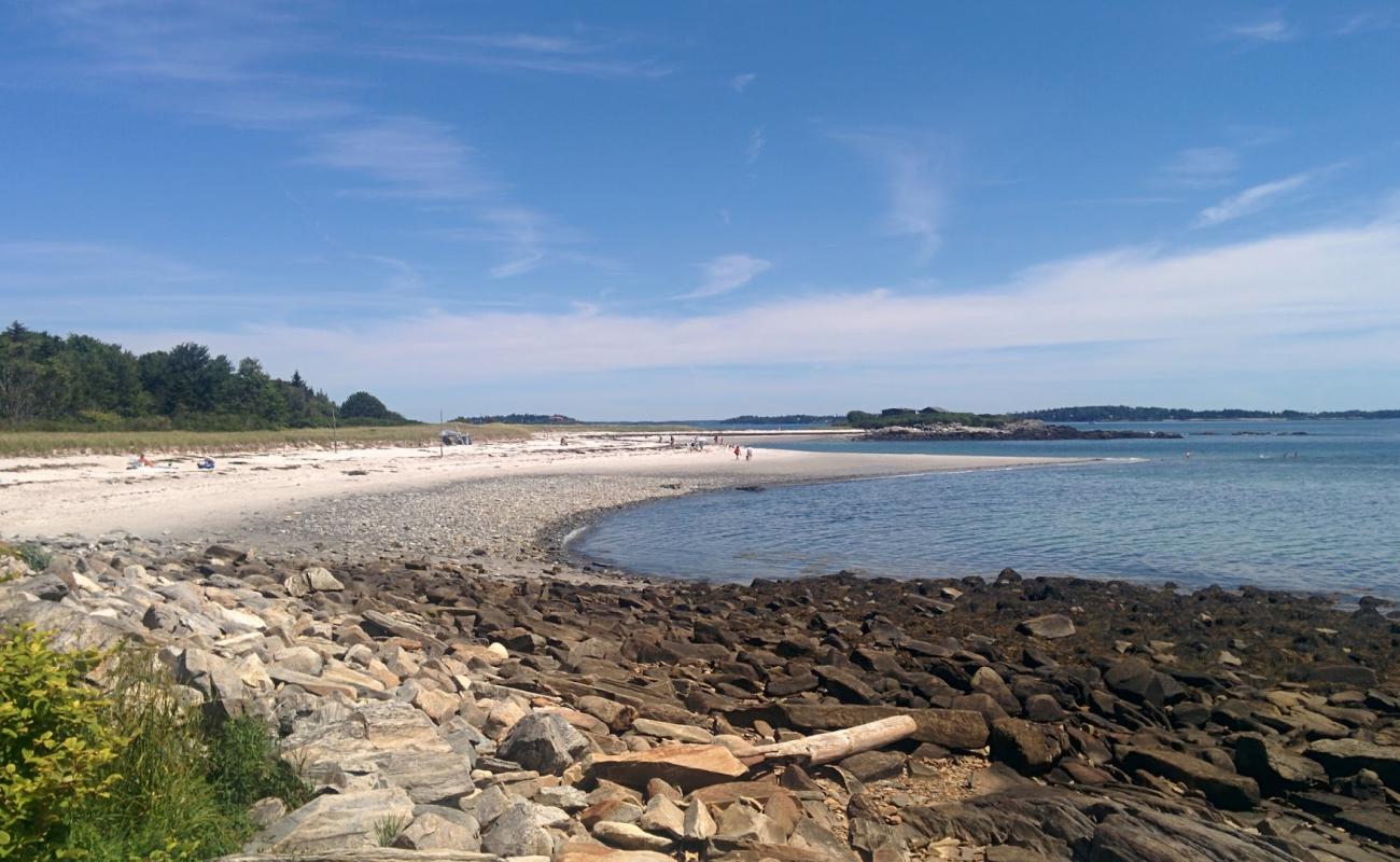 Photo de Andrews beach avec sable clair avec caillou de surface