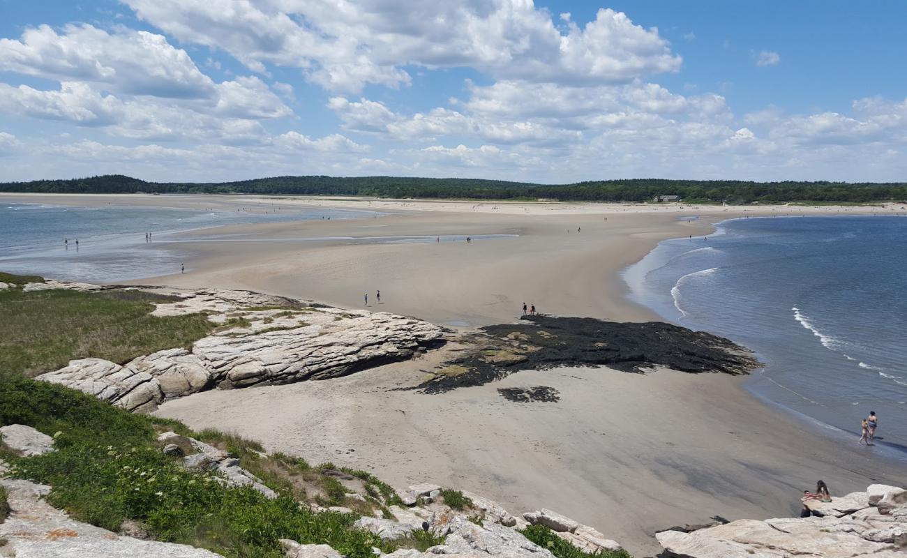 Photo de Popham beach avec sable beige de surface