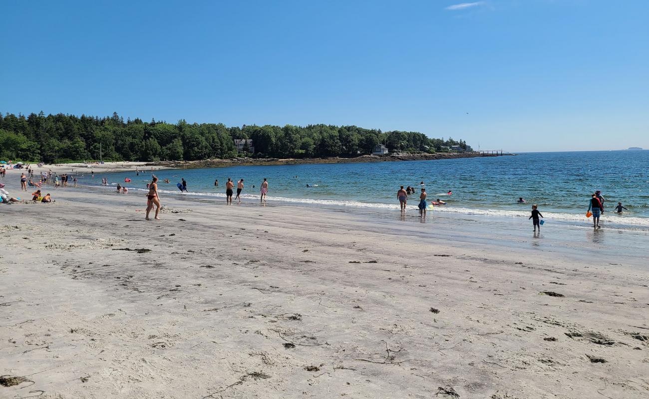 Photo de Pemaquid beach avec sable beige fin de surface