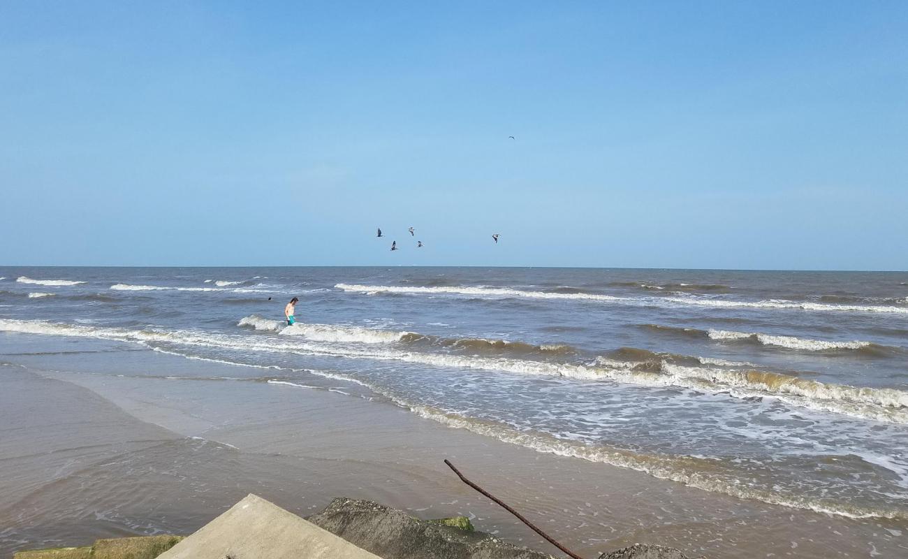 Photo de High Island beach avec sable gris de surface