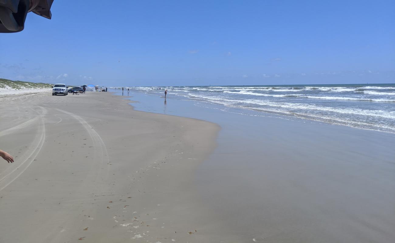 Photo de JP Luby beach avec sable beige de surface