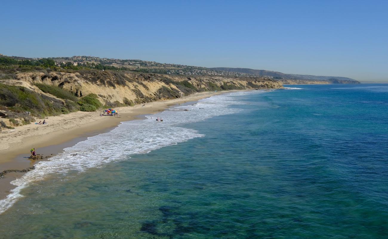 Photo de Crystal Cove Beach avec sable lumineux de surface