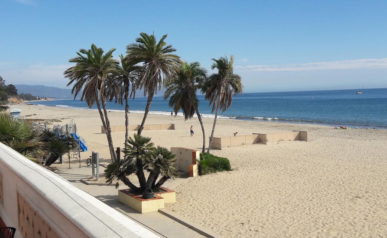 Photo de Santa Barbara Beach avec sable lumineux de surface