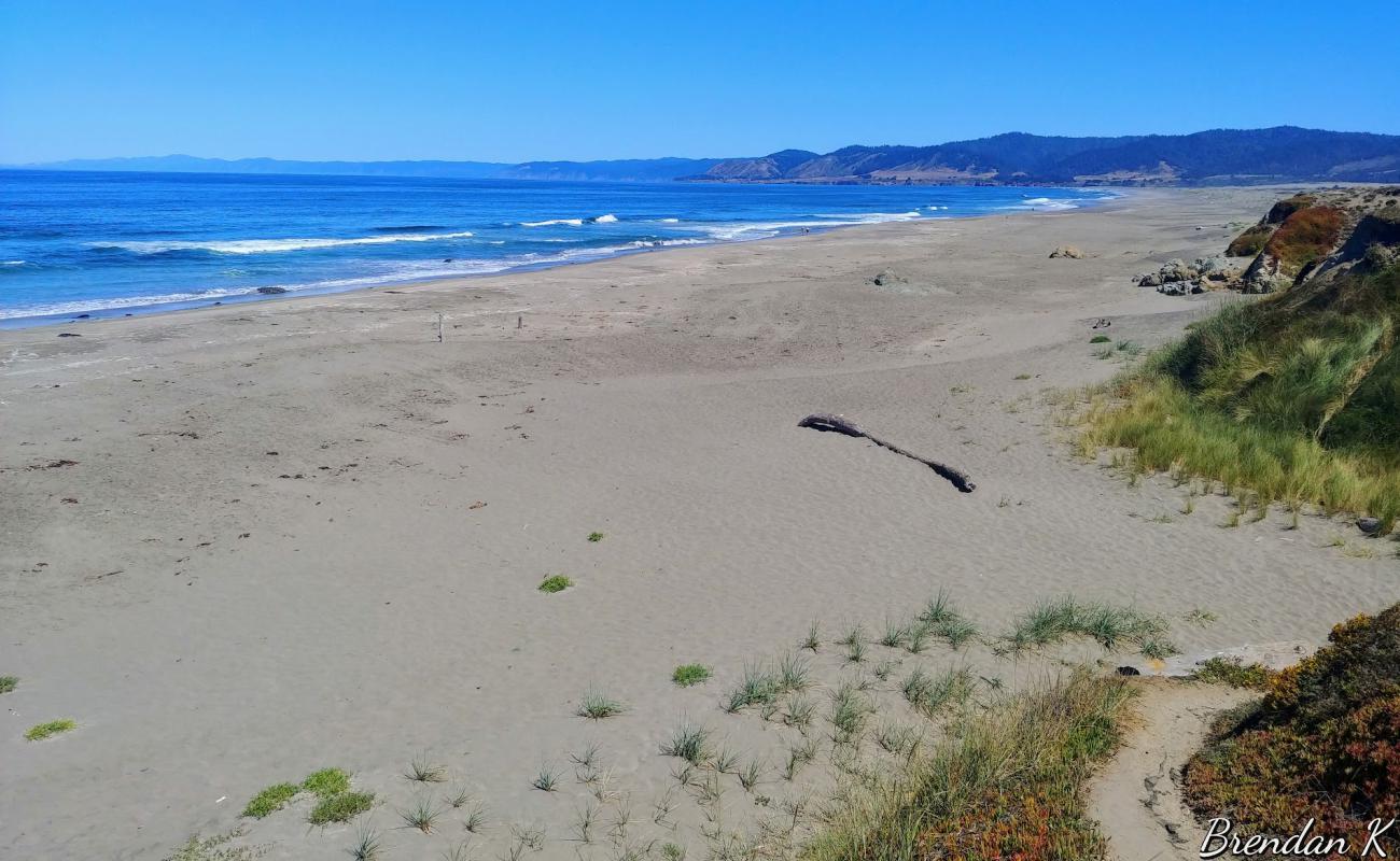 Photo de Ten Mile Beach avec sable lumineux de surface