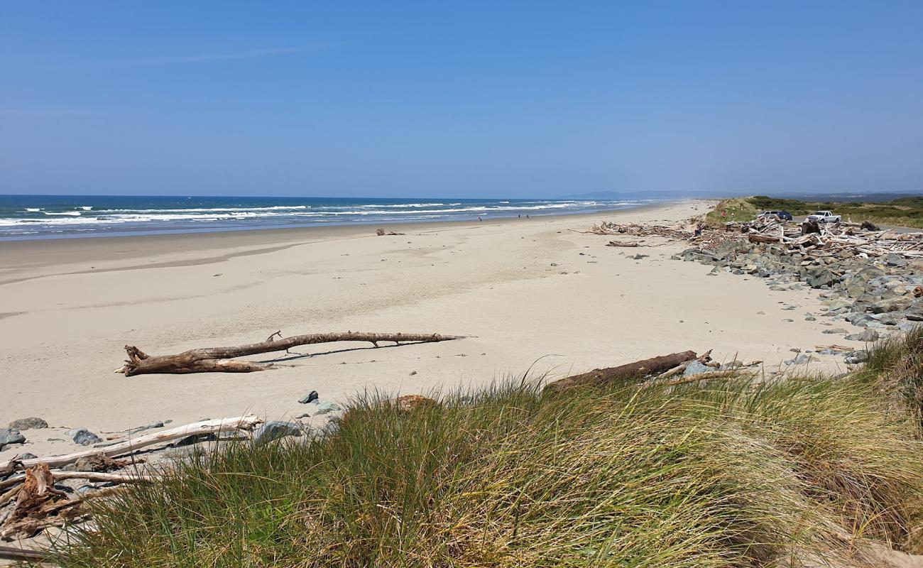 Photo de Bullards Beach avec sable beige de surface