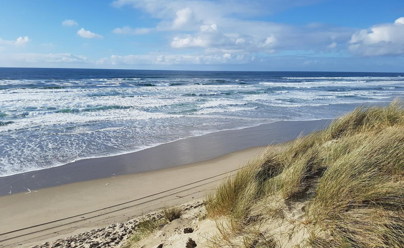 Photo de South Jetty Beach avec sable lumineux de surface