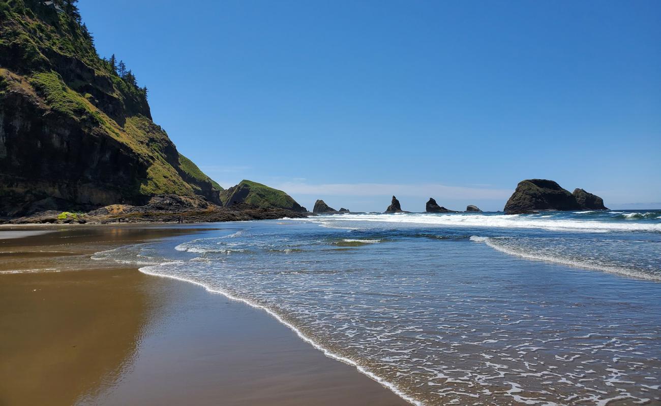 Photo de Larson Creek beach Oregon avec sable clair avec caillou de surface