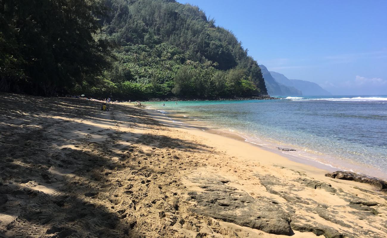 Photo de Ke'e Beach avec sable lumineux de surface