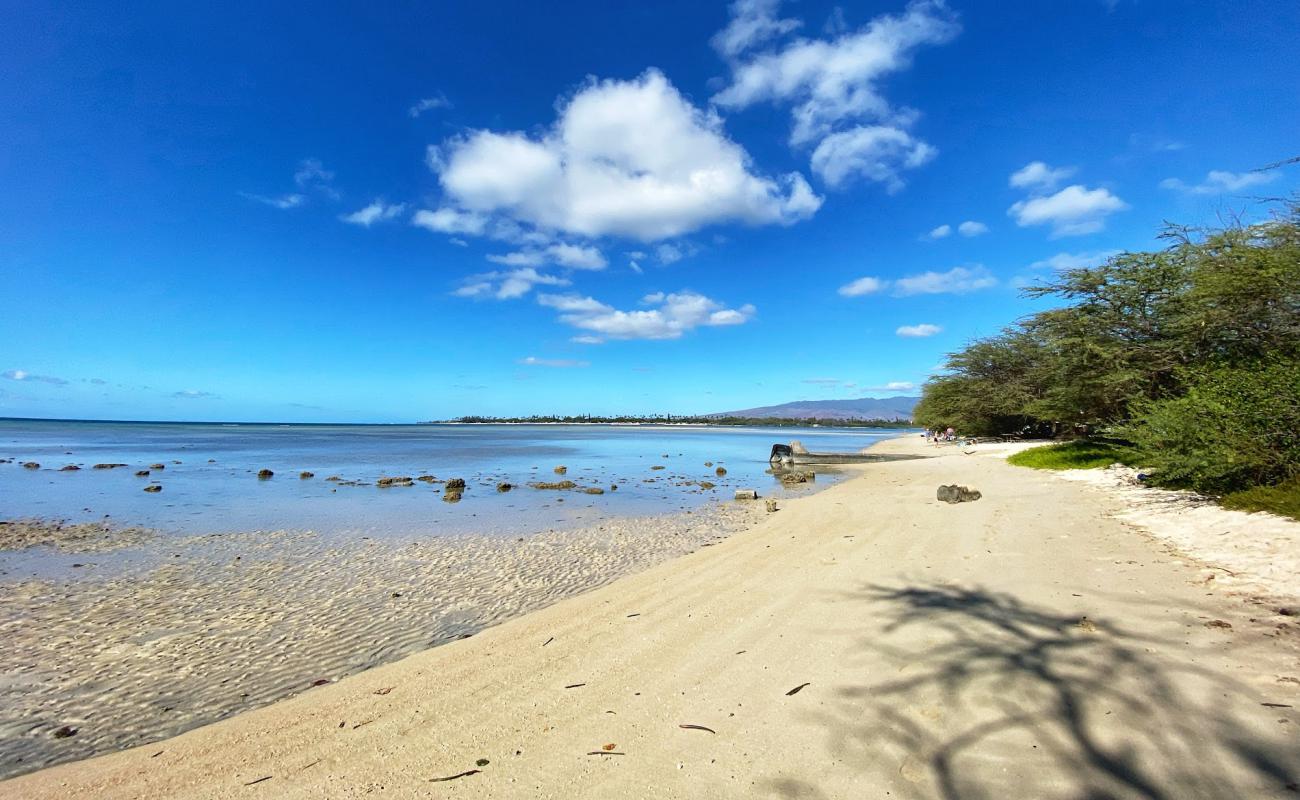 Photo de Kamehameha Beach avec sable fin et lumineux de surface