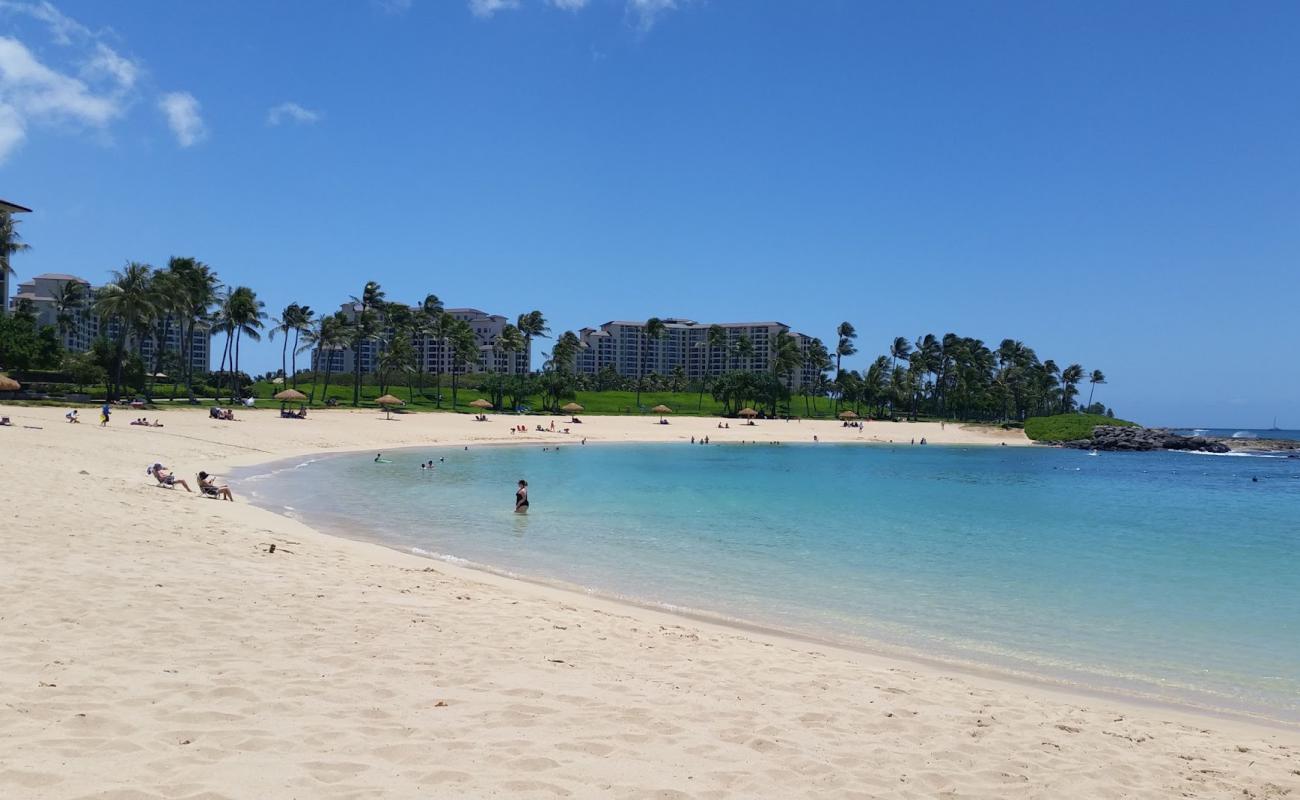 Photo de Plage de Ko Olina Lagoon III avec sable fin et lumineux de surface