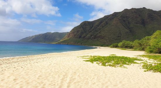 Makua Beach