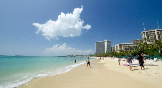 Plage de Fort DeRussy