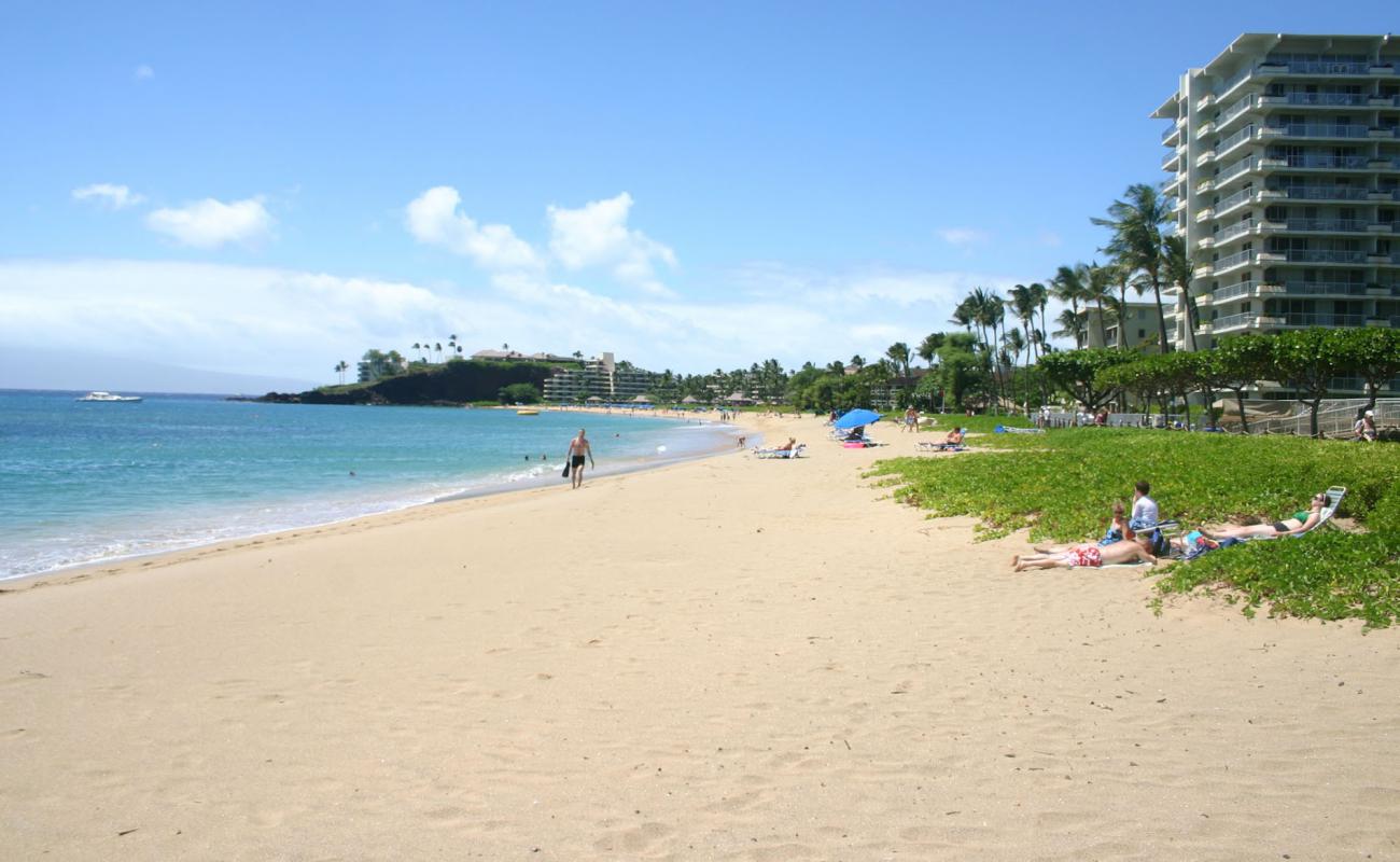 Photo de Plage de Kaanapali avec sable fin et lumineux de surface