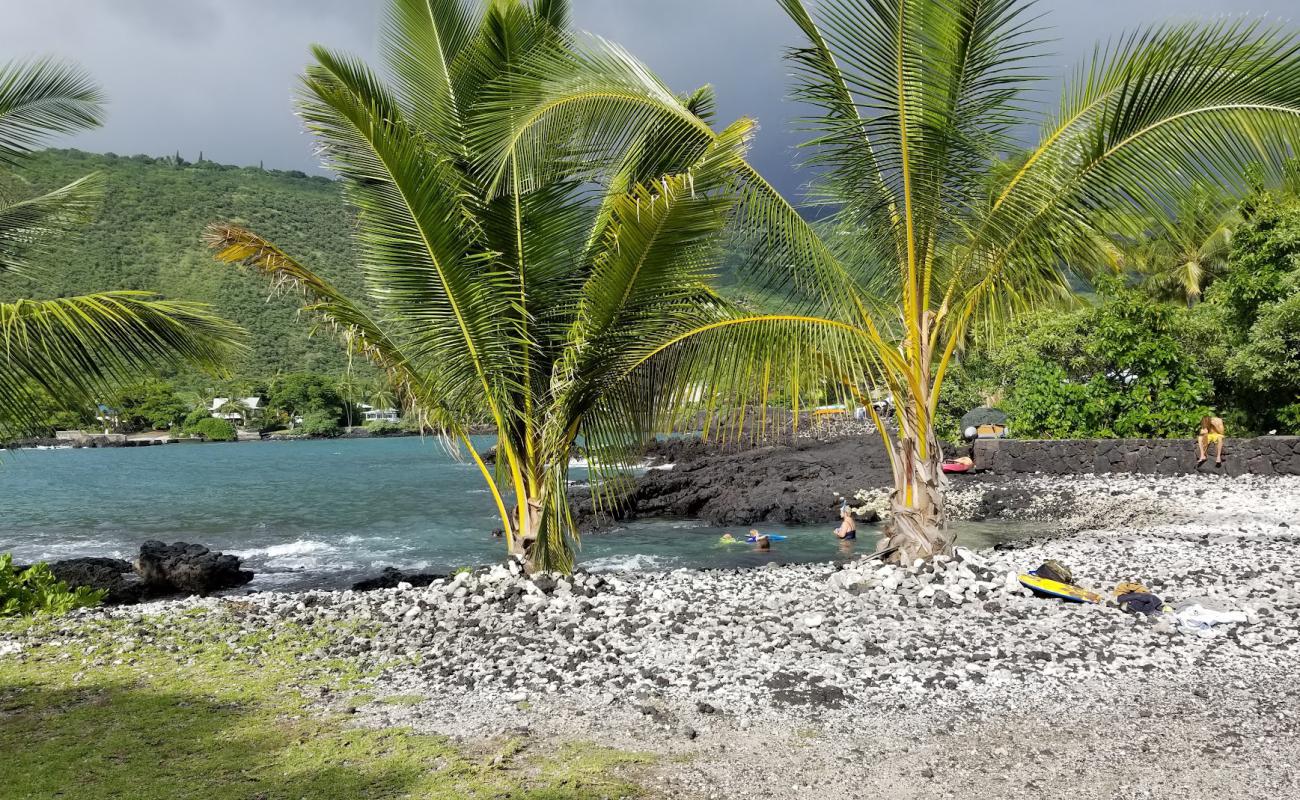 Photo de Manini Beach avec galets beige de surface