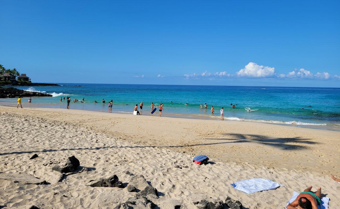 Photo de Magic Sands Beach avec sable lumineux de surface