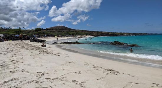 Plage de Manini'owali