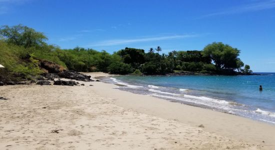 Mau'umae Beach