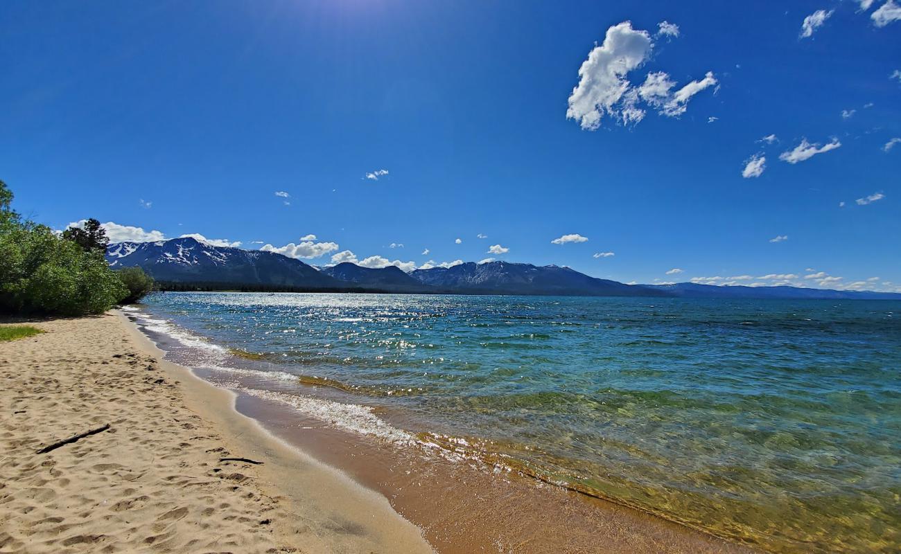 Photo de Keys Beach avec sable lumineux de surface