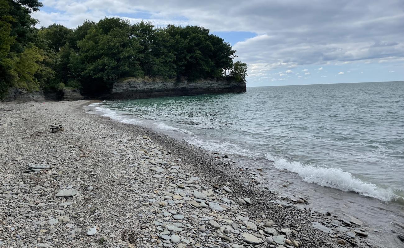 Photo de Brookside Beach avec terrain rocheux de surface