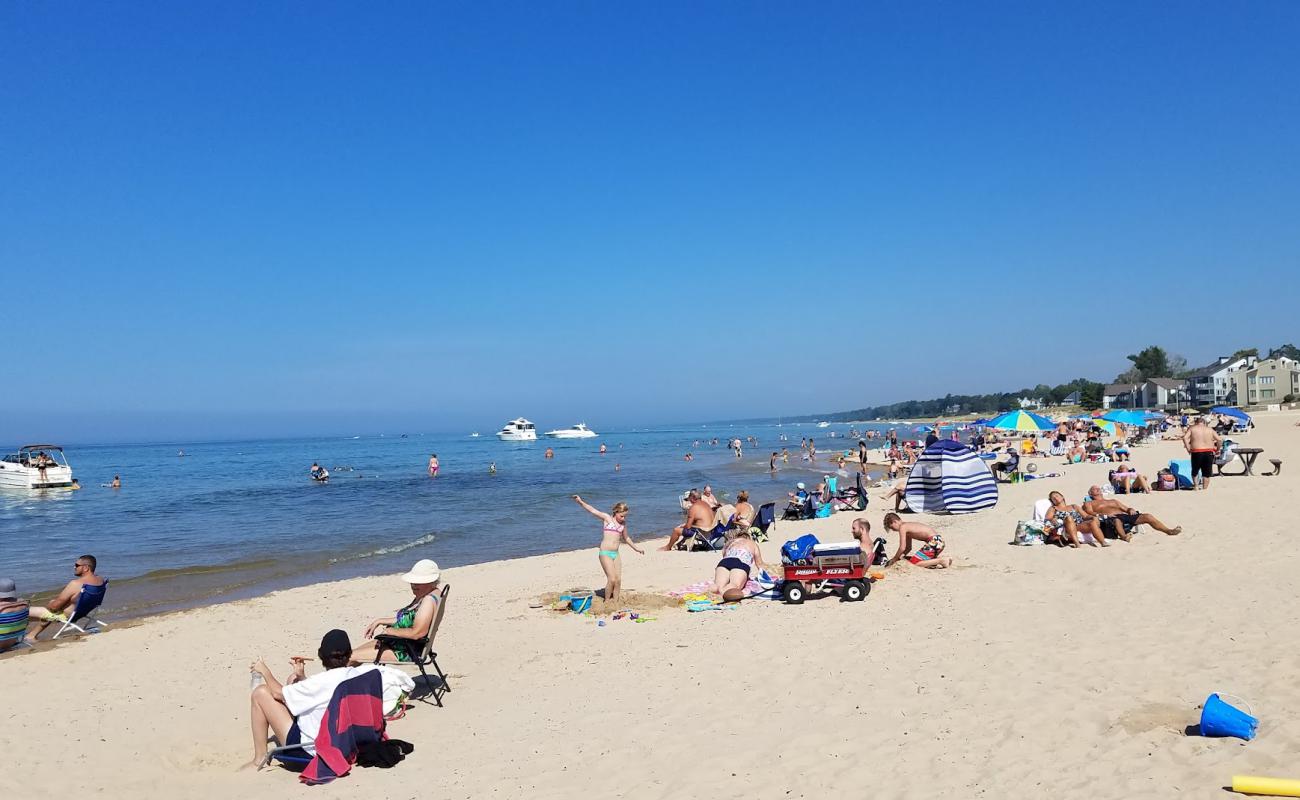 Photo de North Beach avec sable beige de surface