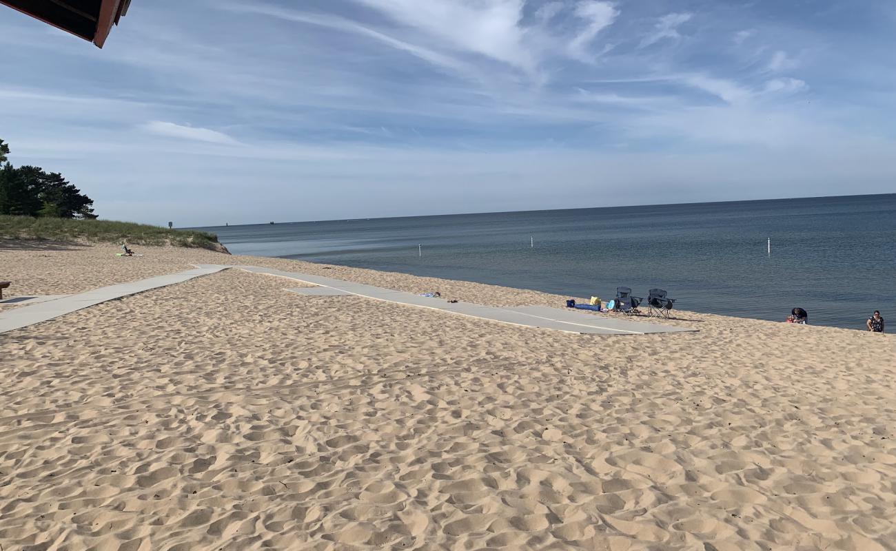 Photo de North Beach avec sable lumineux de surface