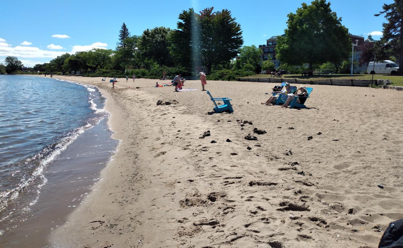 Photo de Clinch Park Beach avec sable beige de surface
