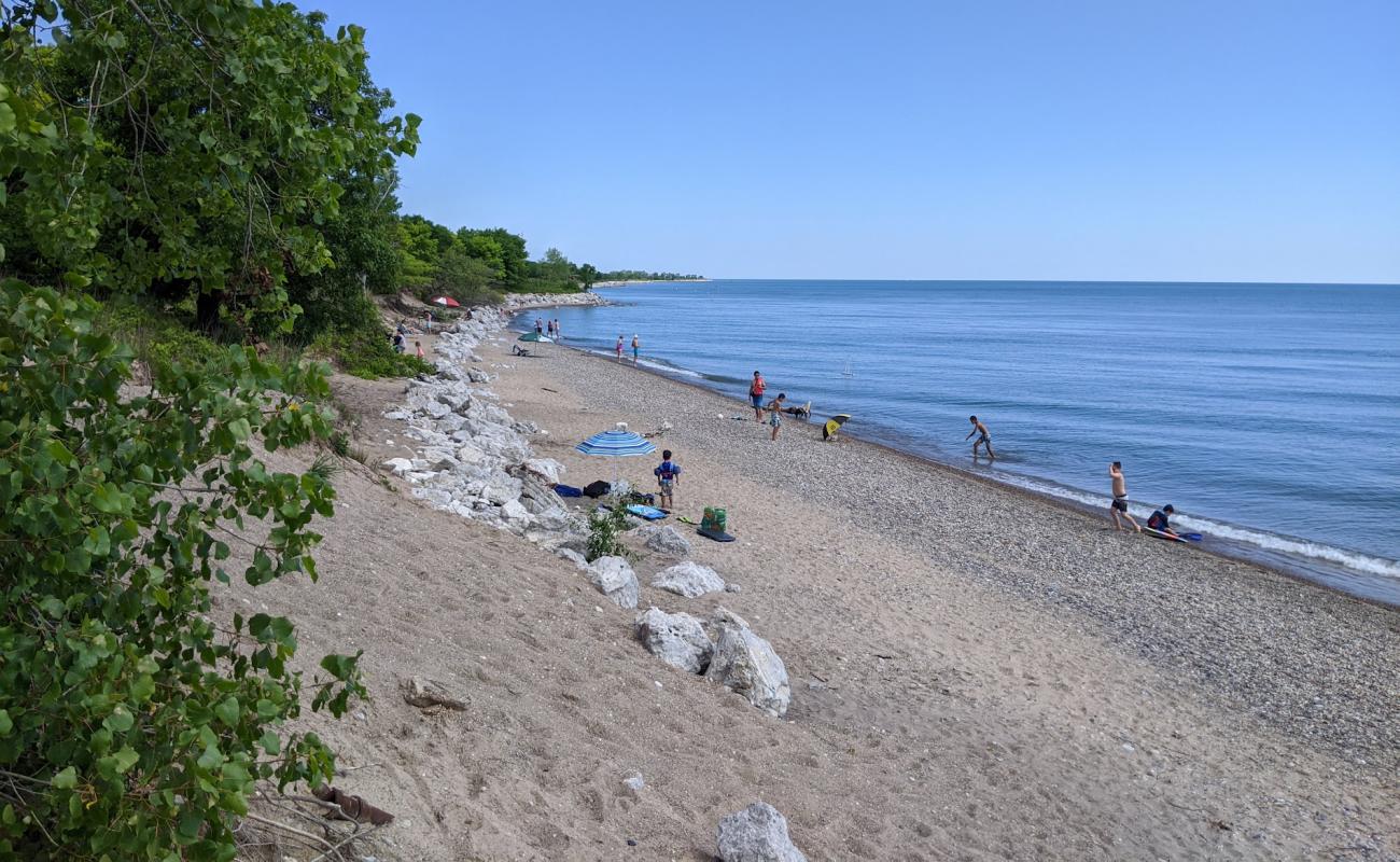 Photo de Illinois Beach avec sable gris avec caillou de surface