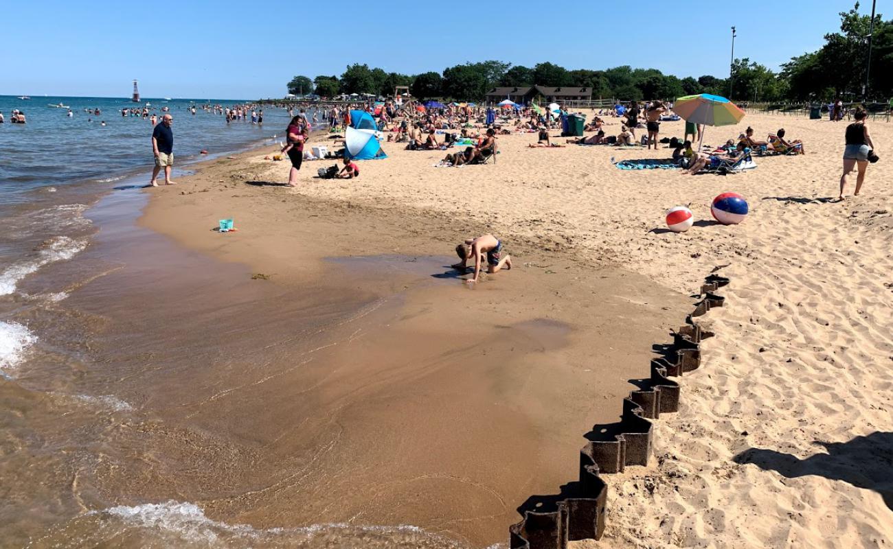 Photo de Foster Beach avec sable lumineux de surface