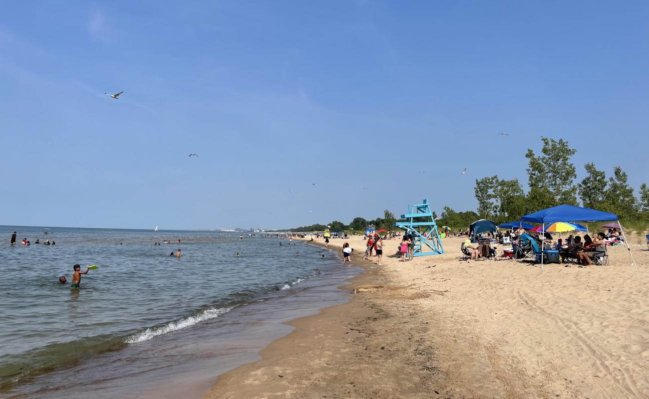 Photo de Marquette Beach avec sable lumineux de surface