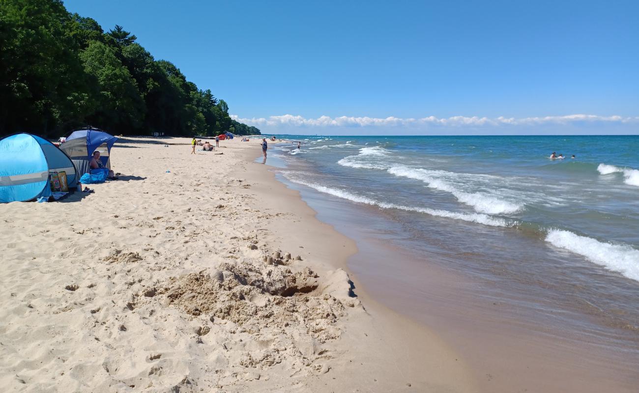 Photo de Cherry Beach avec sable lumineux de surface